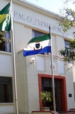 Avaré prevê fornecimento de tênis e calças para pessoas acolhidas pela rede de assistência social