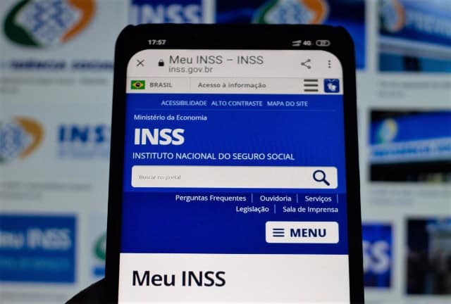 Depósito do 13º do INSS começa a ser pago na terça-feira, dia 25
