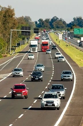 Feriado deve aumentar movimento nas rodovias de Avaré e região; veja horários e trechos em obras