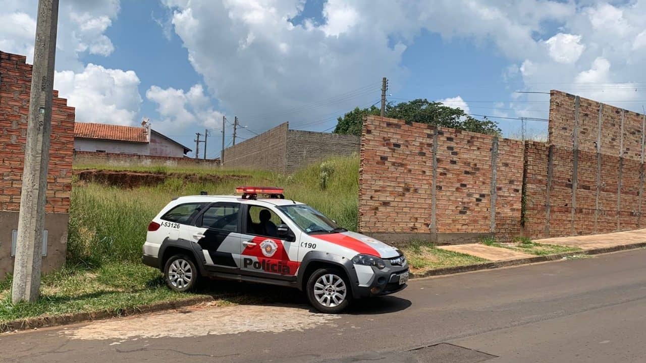 Polícia Militar prende homem suspeito de tentar estuprar jovem na Vila Jardim