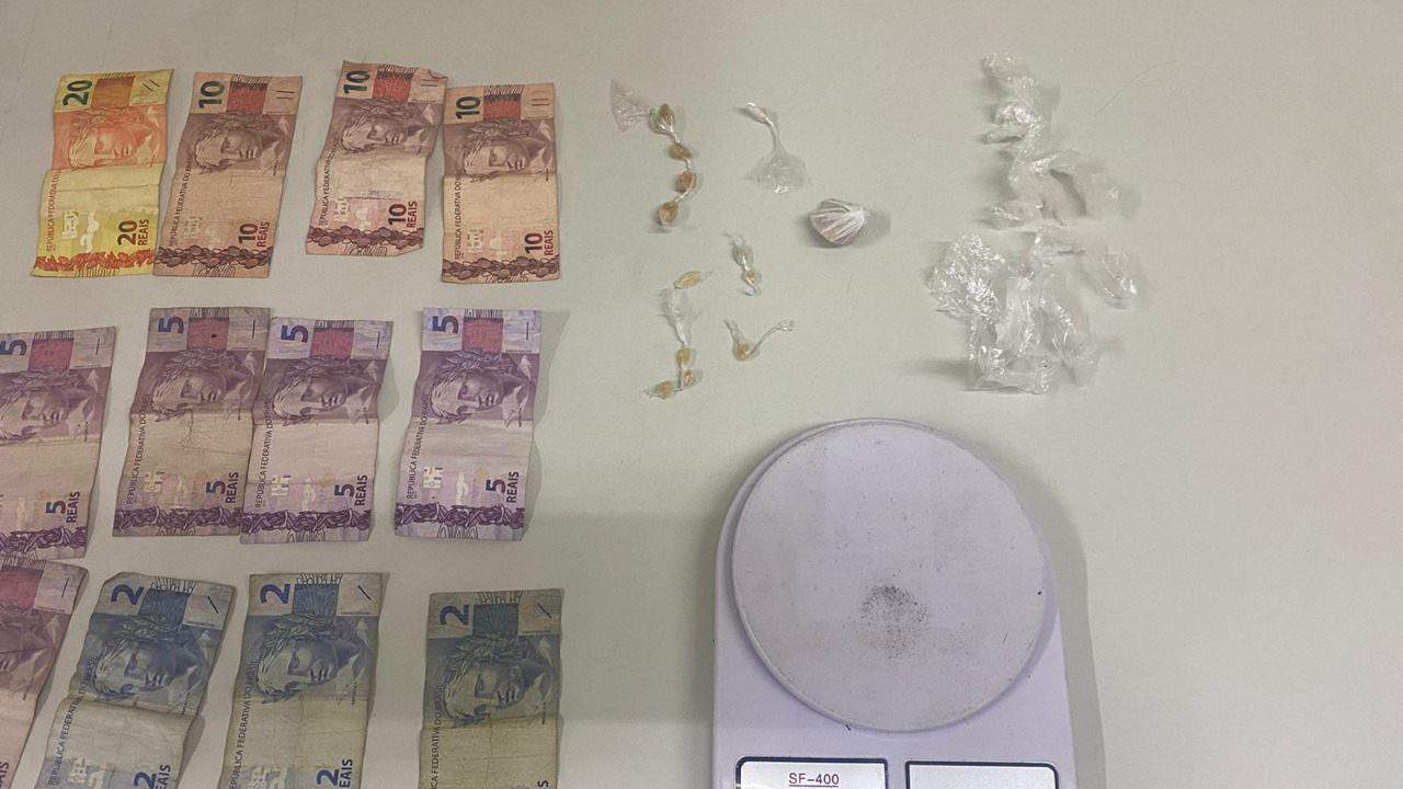 Polícia Militar prende traficantes em salão de cabeleireiro em Avaré