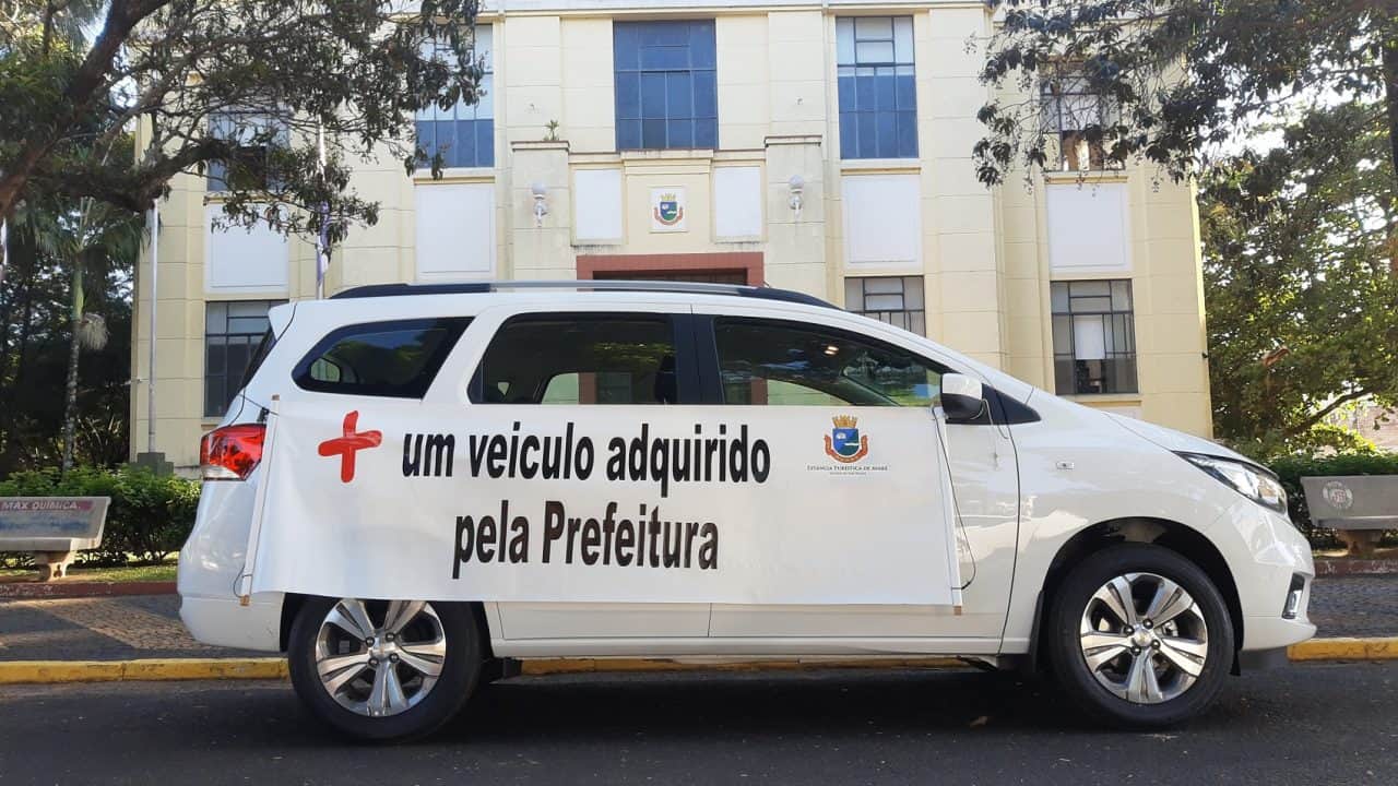 Novo veículo reforça atendimento da Assistência Social
