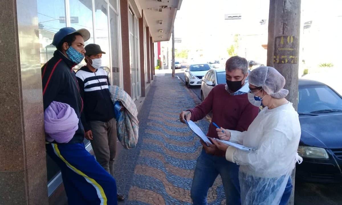 Frente fria faz Assistência Social intensificar ações junto à população vulnerável