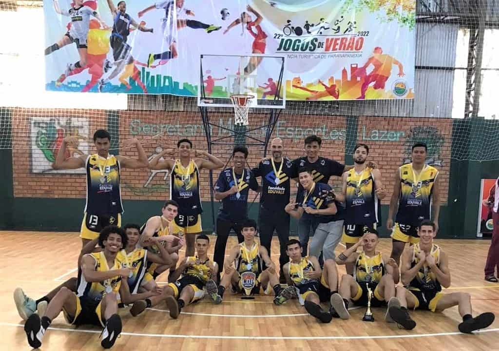 Avaré Basquete é campeã invicta do Torneio Interestadual de Paranapanema