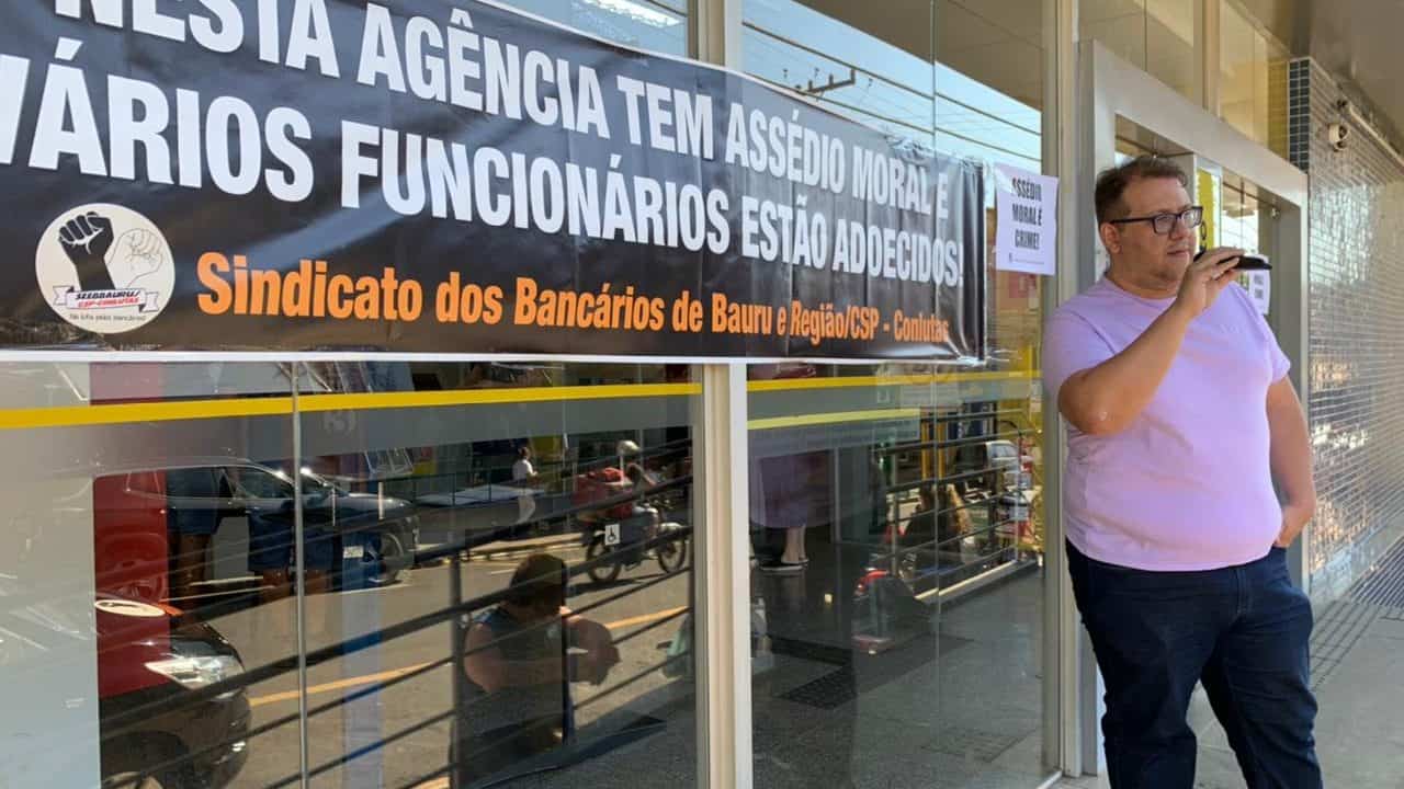 Sindicato dos Bancários protesta contra assédio moral no Banco do Brasil de Avaré