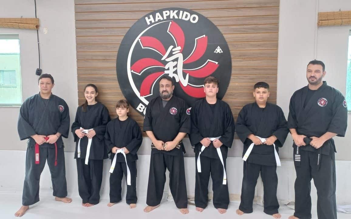 Jovens atletas de Avaré são destaque em graduação de hapkido