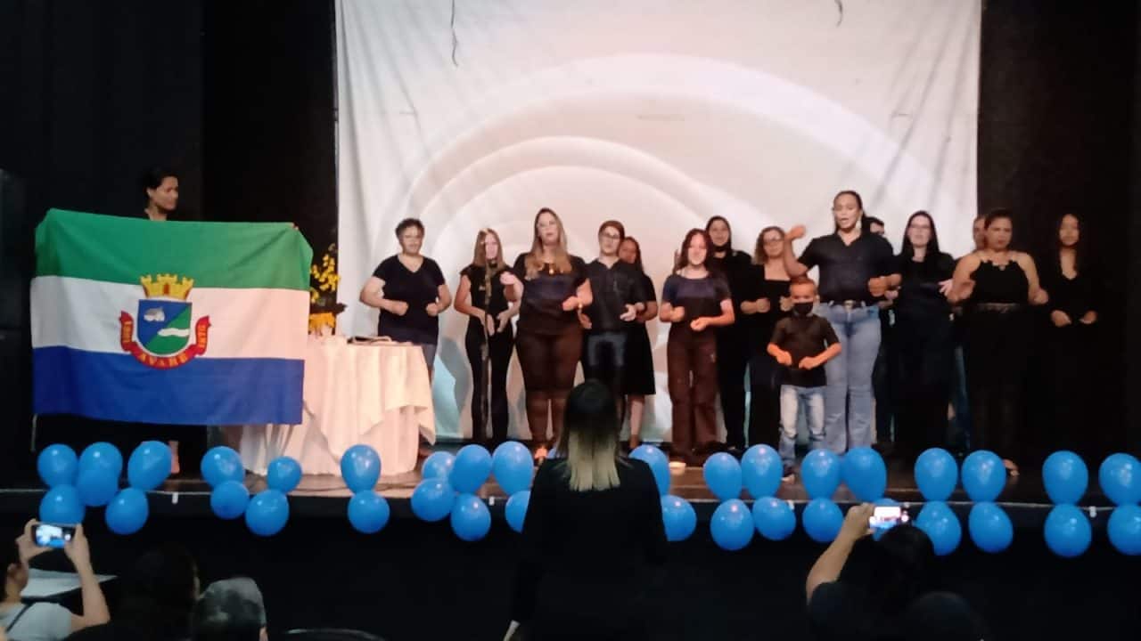 Centro Pedagógico forma três novas turmas em Língua Brasileira de Sinais