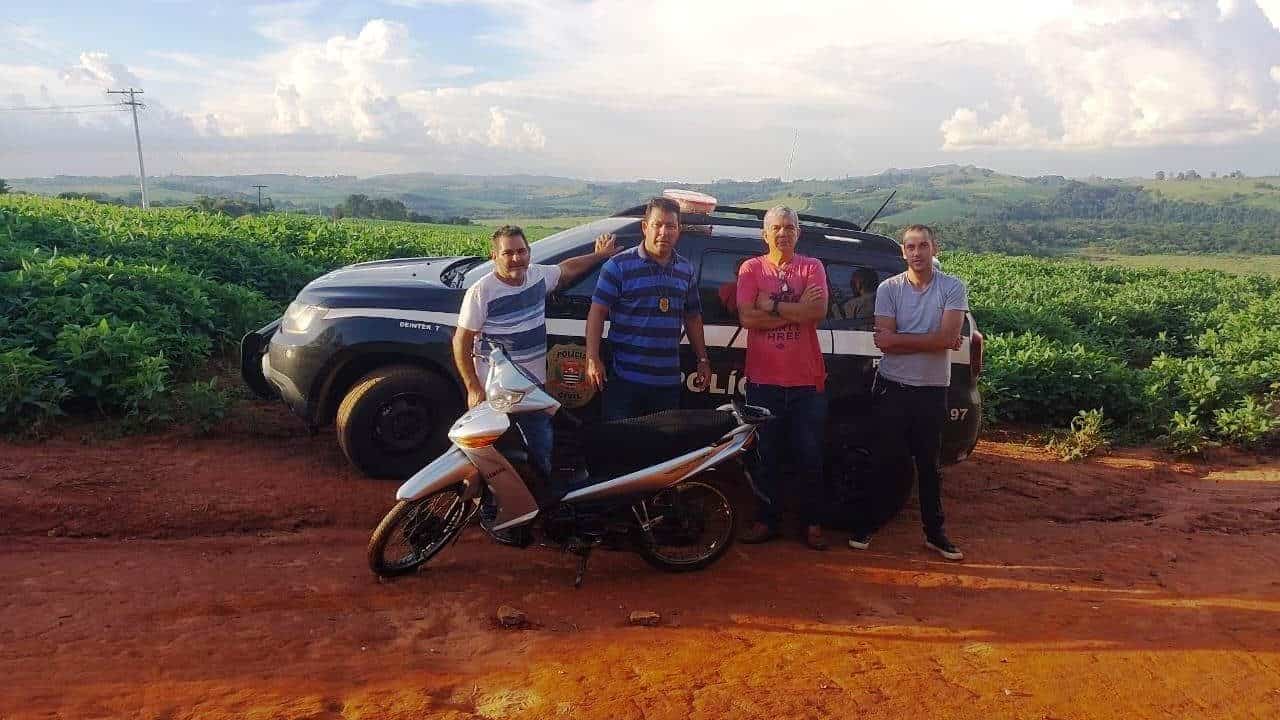 Policiais civis recuperam moto furtada após 4 horas da comunicação do crime