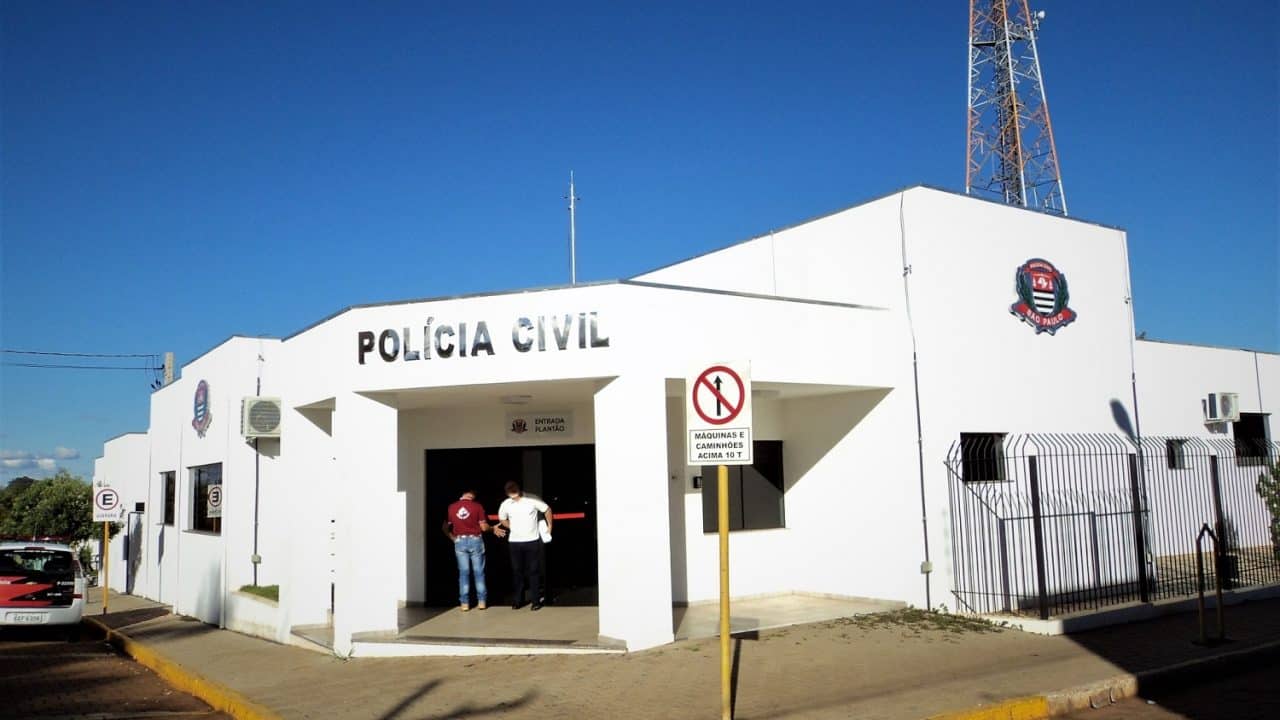 Mãe acusada de explorar sexualmente a própria filha é presa em Taquarituba
