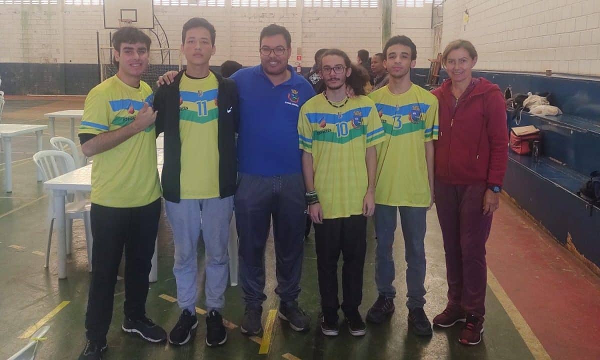 Xadrez de Avaré se gabarita para a fase estadual dos Jogos da Juventude