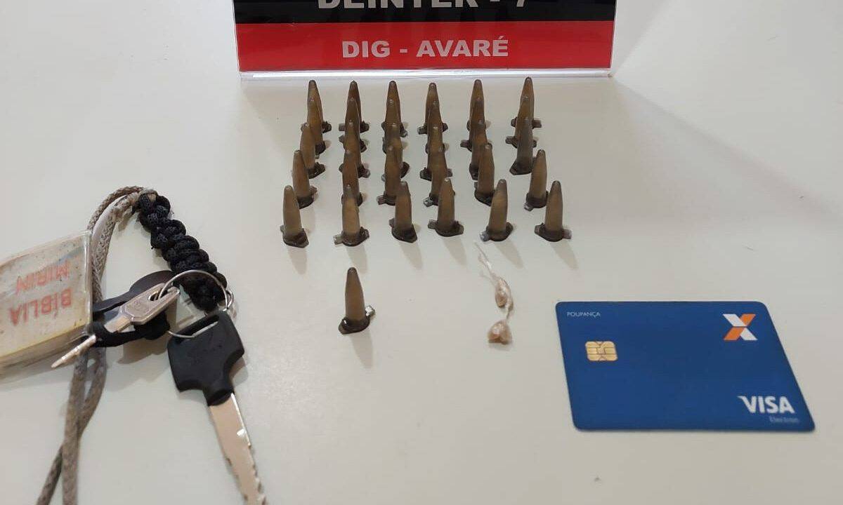 Polícia Civil prende três homens por tráfico de drogas no Bairro Santana
