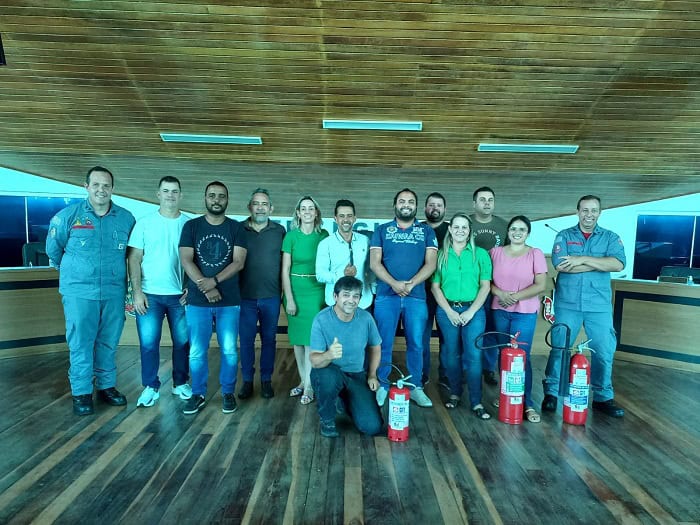 Assessores da Câmara participam de curso de brigadista de incêndio
