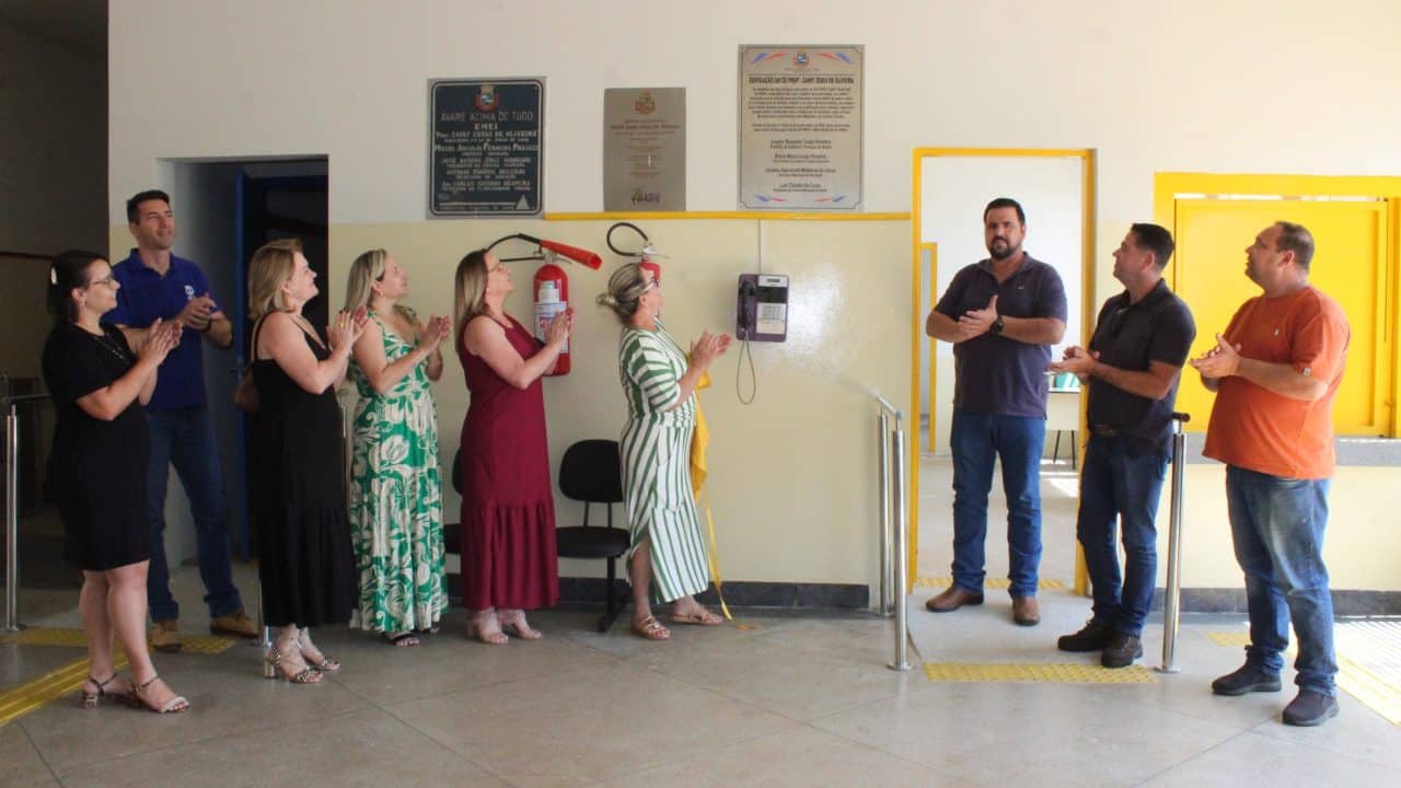 Prefeito Jô Silvestre inaugura creche “Zainy Zequi” no Bairro Alto