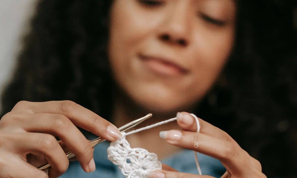 Casa de Artes e Artesanato oferece aulas gratuitas e transforma vidas com criatividade