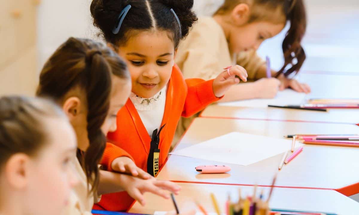 Oficina de Desenhos e Histórias em Quadrinhos movimenta o Centro Cultural