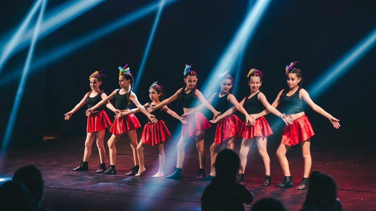 Em sua 3ª edição, Mostra de Dança movimentou Óleo com lindas apresentações