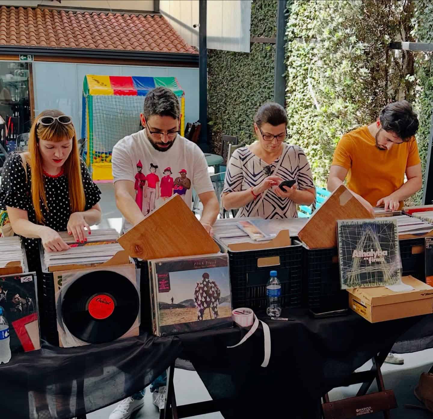 Estação Café recebe nova edição da Feira do Vinil neste sábado - Jornal ...