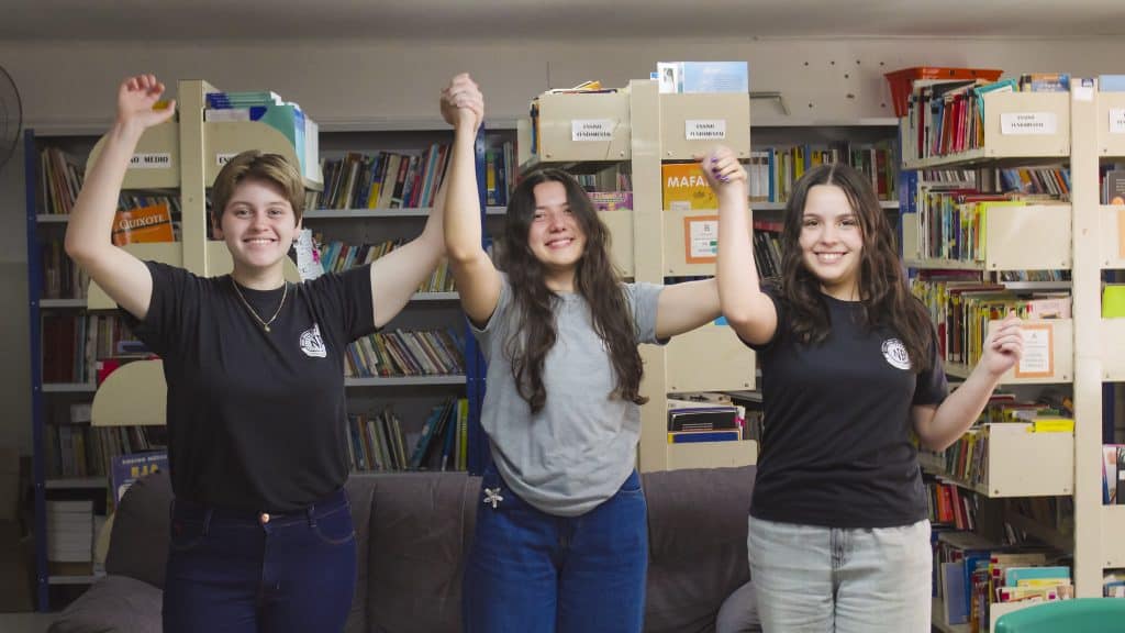 Escola de Piraju tem três estudantes selecionadas para a primeira viagem do Prontos pro Mundo de 2026