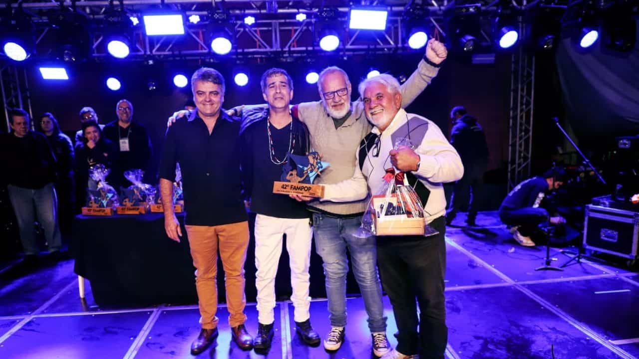 Após diversas participações, dupla conquista a Melhor Música Avareense da Fampop 2025