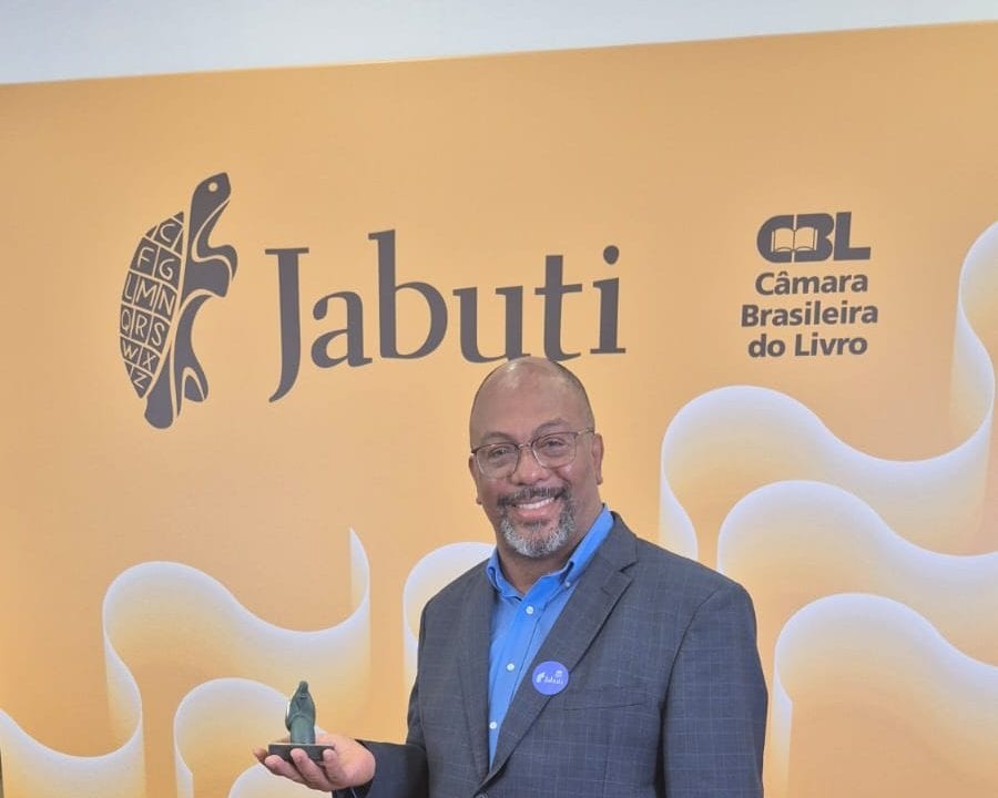 Prêmio Jabuti conquistado pela Editora Contracorrente projeta Avaré no cenário literário brasileiro