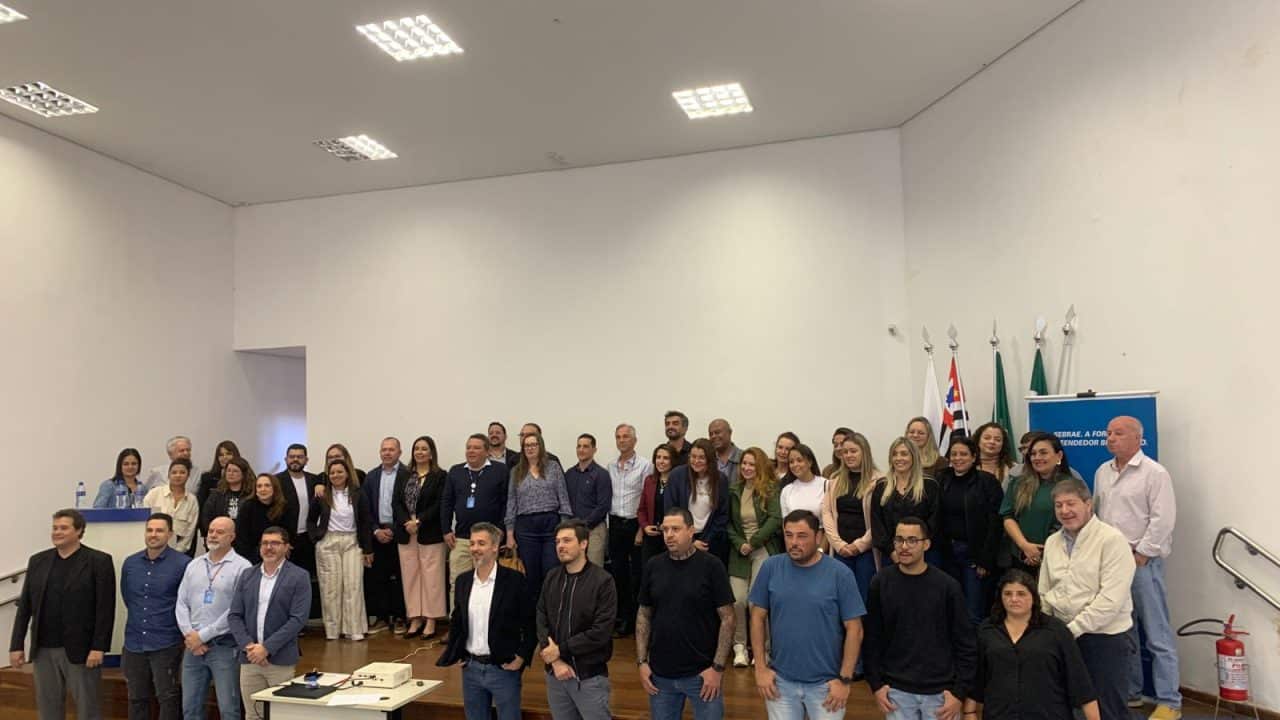 Encontro do SEBRAE sobre cadeia têxtil reúne empresários do setor em Avaré