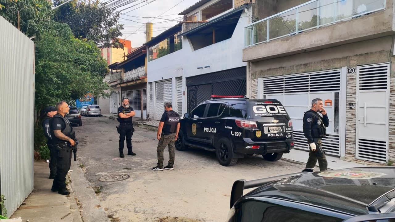 Polícia Civil deflagra Operação “Calvus” e prende líder de associação criminosa especializada em furtos de celulares