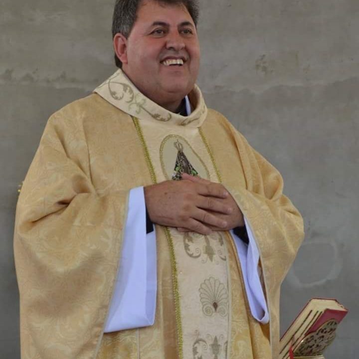 Padre nascido em Óleo é homenageado em centro educacional inaugurado em São Paulo