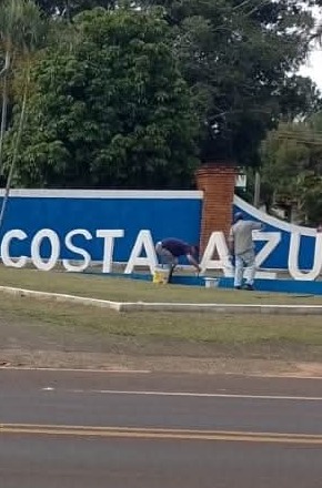 Secretaria explica paralisação de triturador e atribui atraso na limpeza do Costa Azul às chuvas