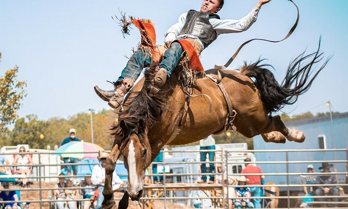 Barra Grande recebe rodeio em cutiano neste domingo com programação para toda a família
