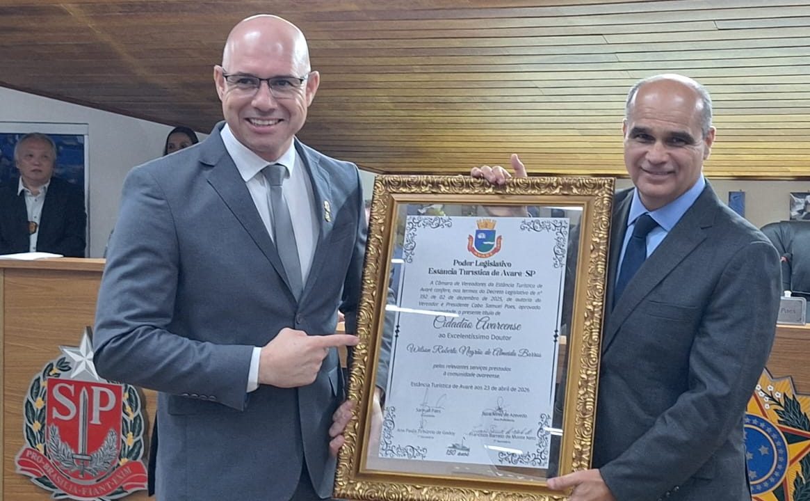 Dr. Wilson Roberto Negrão de Almeida Barros recebe título de Cidadão Avareense