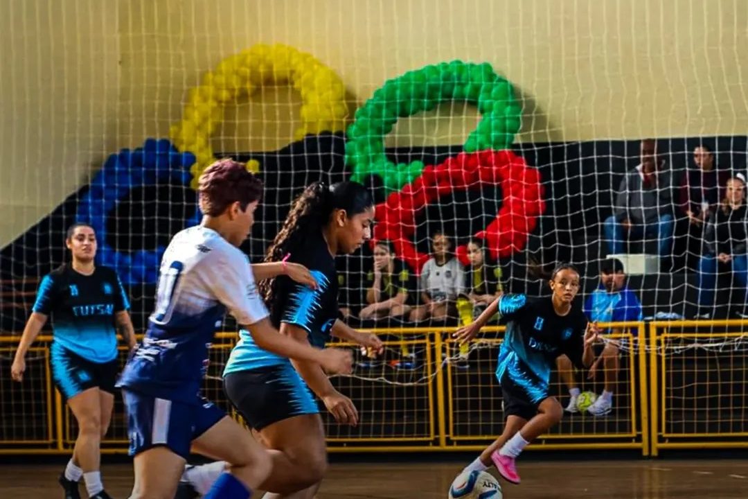 Olimpíadas Santabarbarense continuam neste domingo com novas disputas e programação diversificada