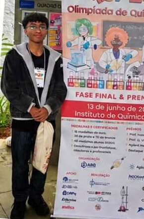 Aluno da Escola Coronel João Cruz fica entre os 5 melhores da Olimpíada Paulista de Química
