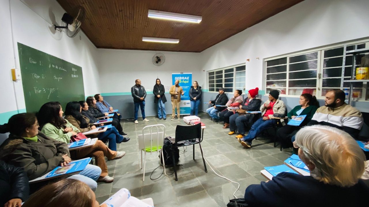 Iaras promove capacitação em marketing digital para fortalecer empreendedorismo local