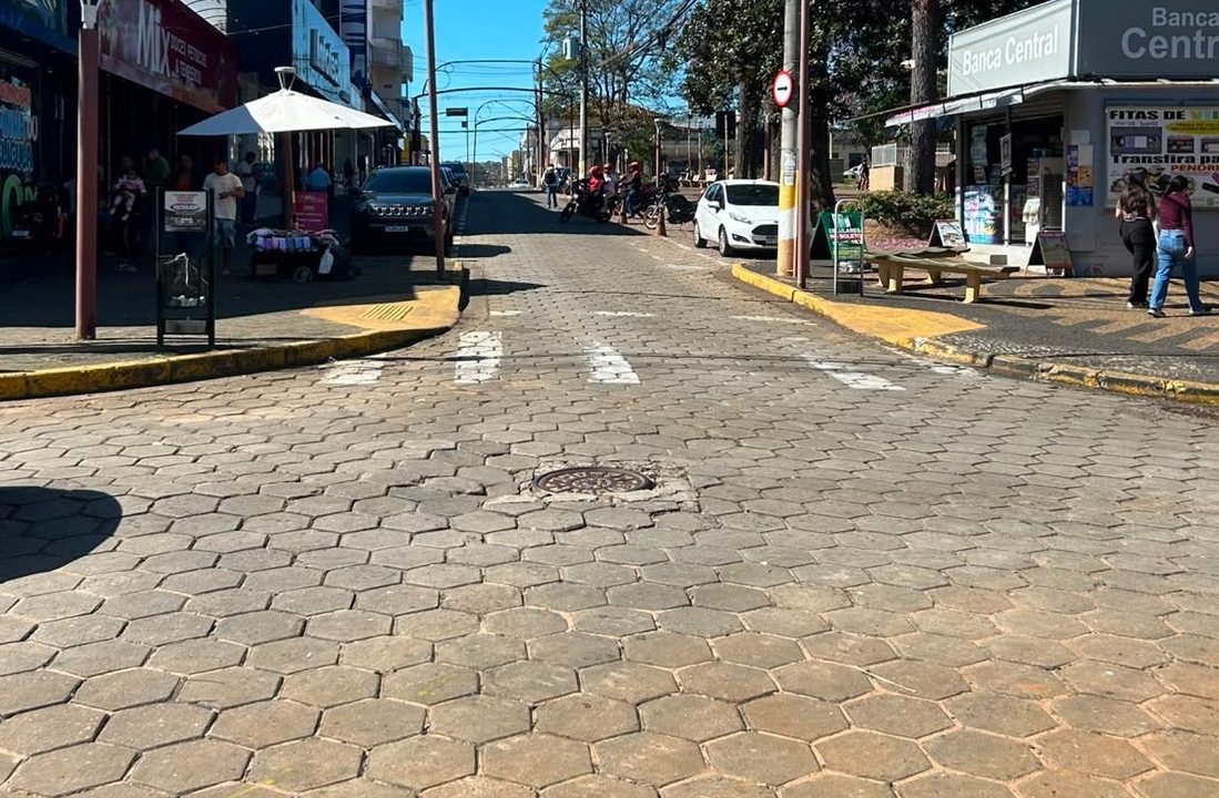 Enchentes: Obra de drenagem tem novas ruas interditadas