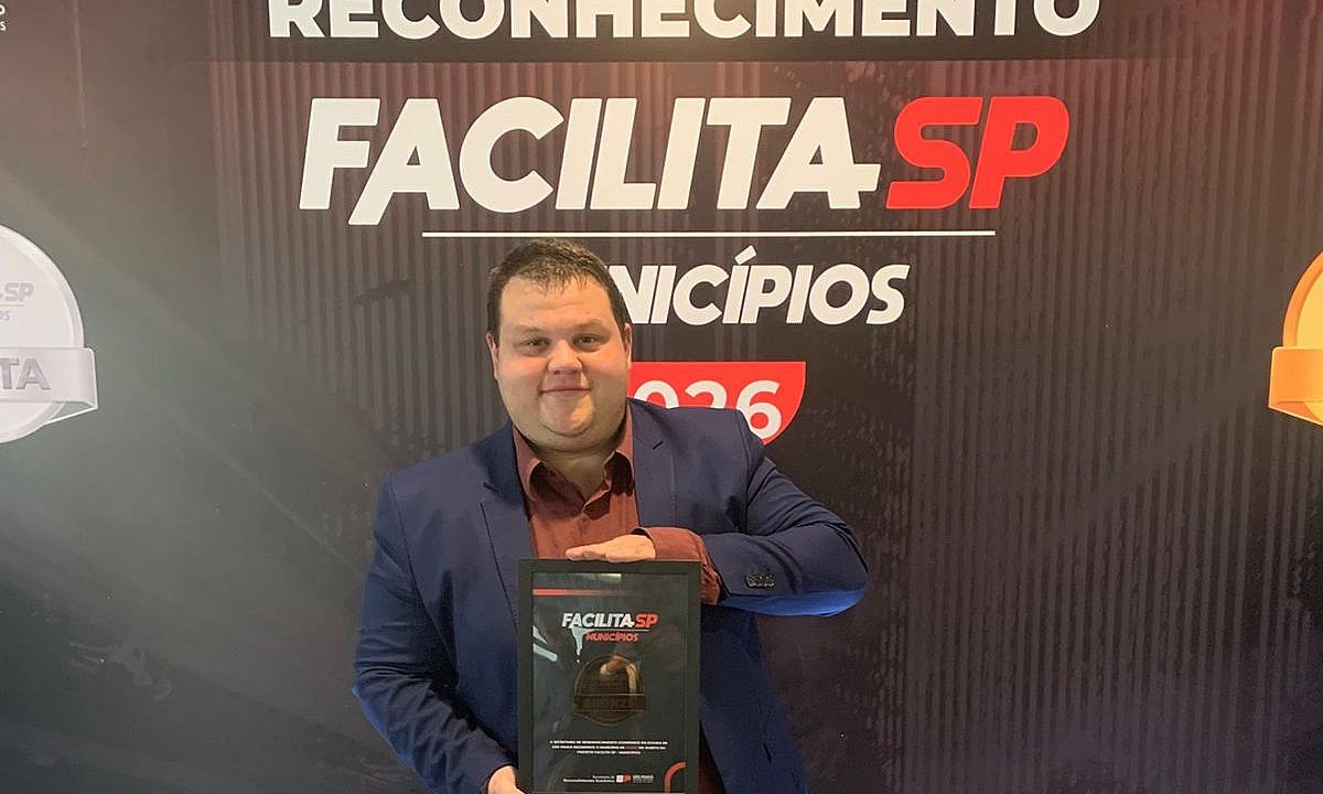 Secretaria recebe Selo Bronze do Programa Facilita SP