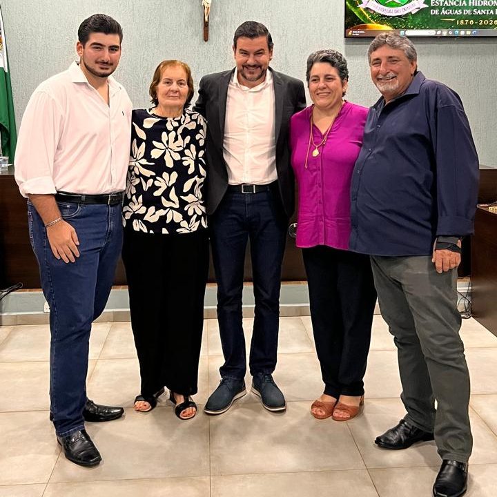 Ex-Presidente da Fundação CASA recebe Moção de Aplausos da Câmara de Águas de Santa Bárbara