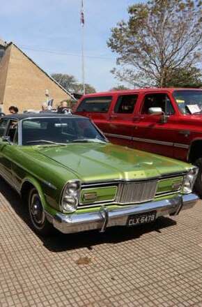 5º Encontro de Carros Antigos de Cerqueira César reúne grande público