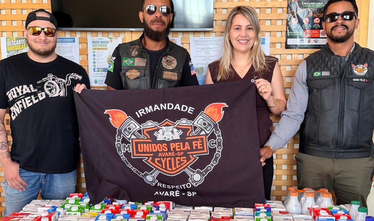 Fundo Social recebe doação de 200 litros de leite do Moto Clube Unidos Pela Fé