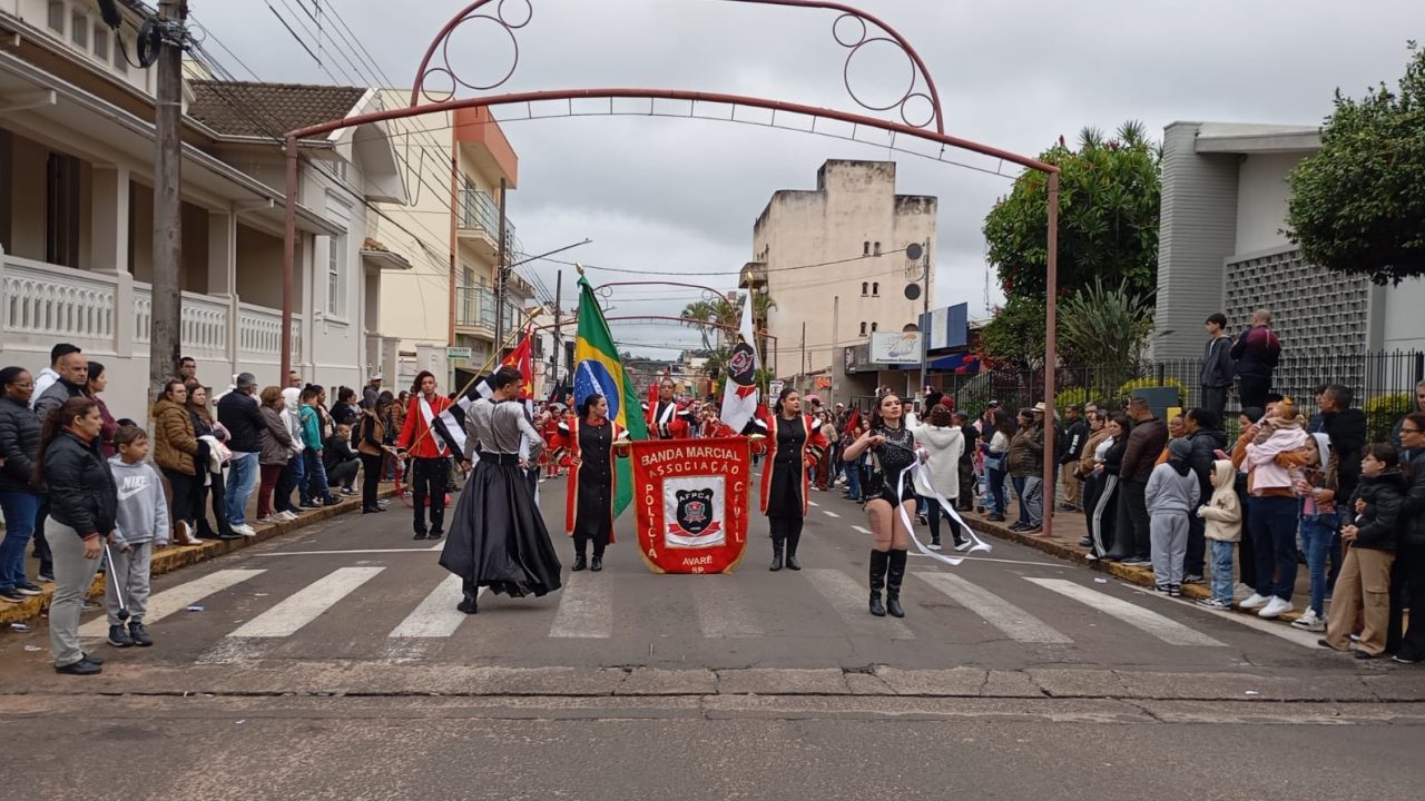 Avaré celebra 165 anos com desfile cívico pela manhã e programação infantil na EMAPA à tarde